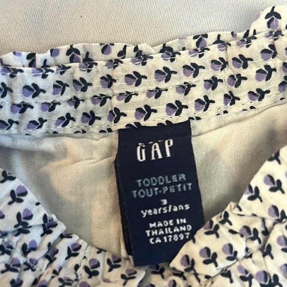 GAP Blue and White Blouse with Peter Pan Collar - Picture 2 of 7
